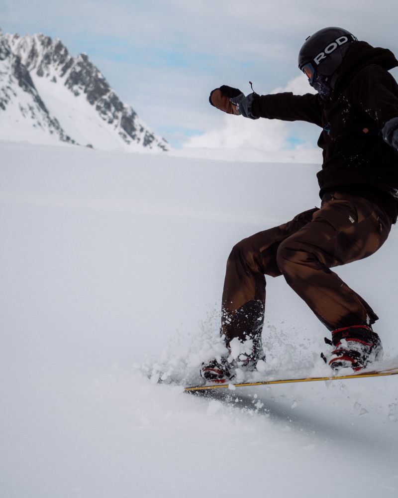 Snowboarding athlete